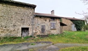  Property for Sale - House - saint-mathieu  